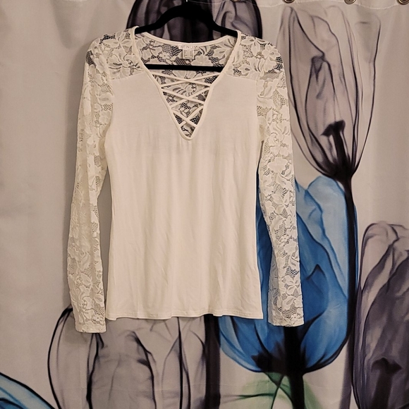 NWOT venus shirt - Picture 1 of 3